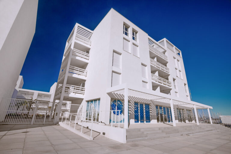Les voiles blanches SM